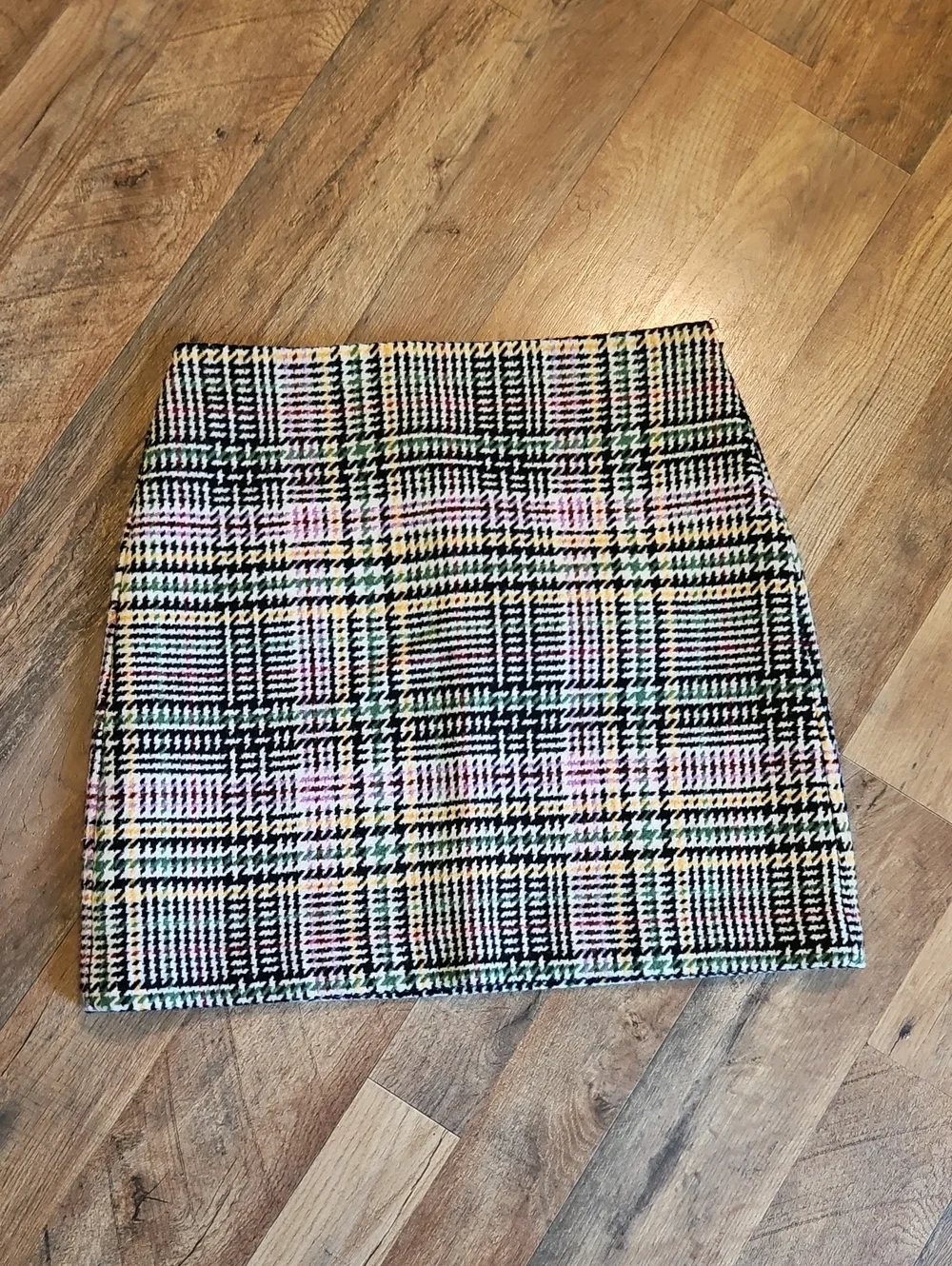 👗LOFT Pastel Plaid Mini Skirt